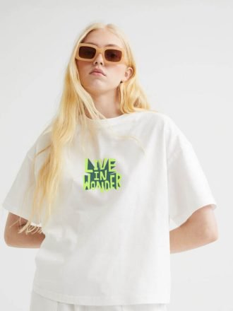 ⁦חולצת טישירט נשים⁩ – תמונה ⁦5⁩